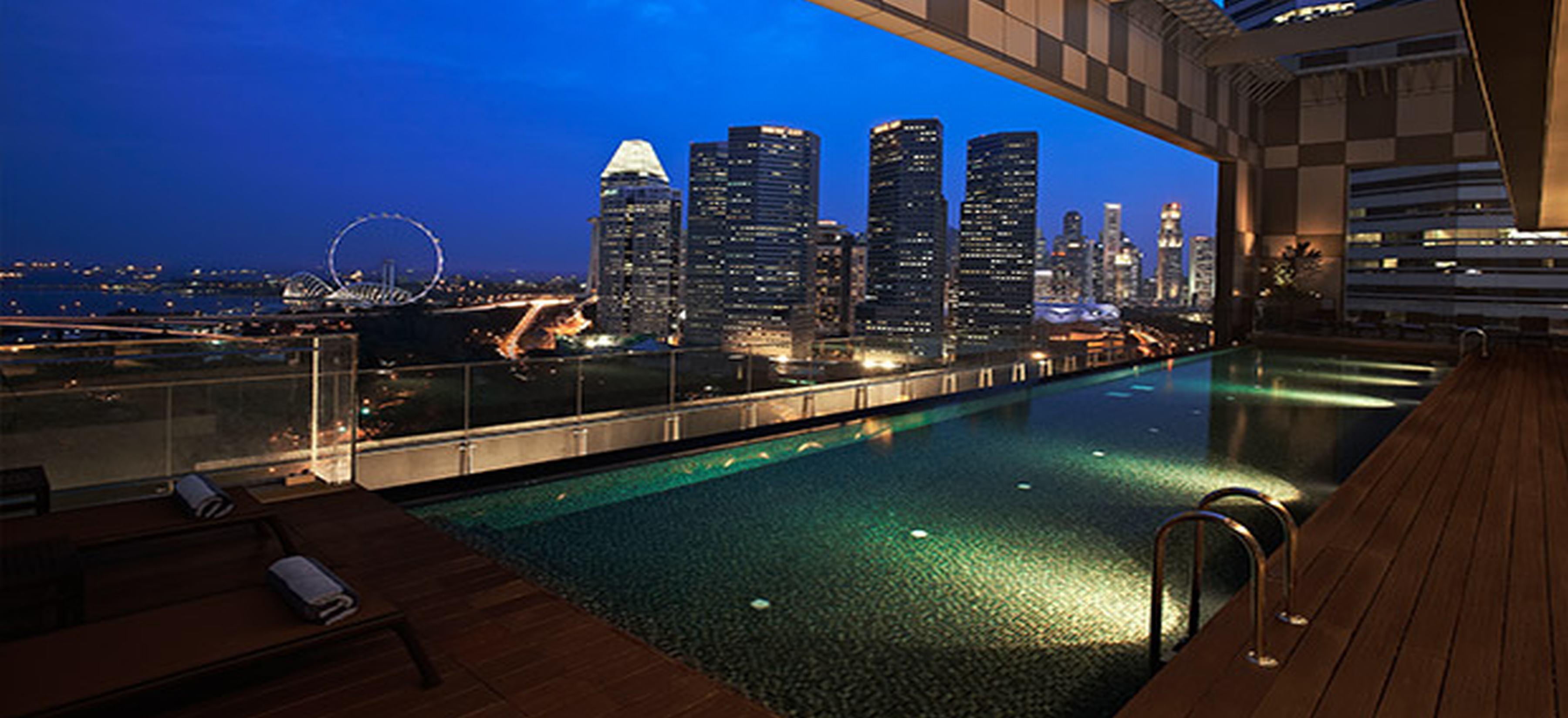 Pan Pacific Serviced Road, Khách sạn hẻo lánh Singapore